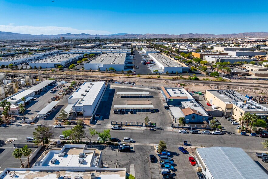 More Photos Of 4047 Ponderosa Way, Las Vegas Industrial For Sale