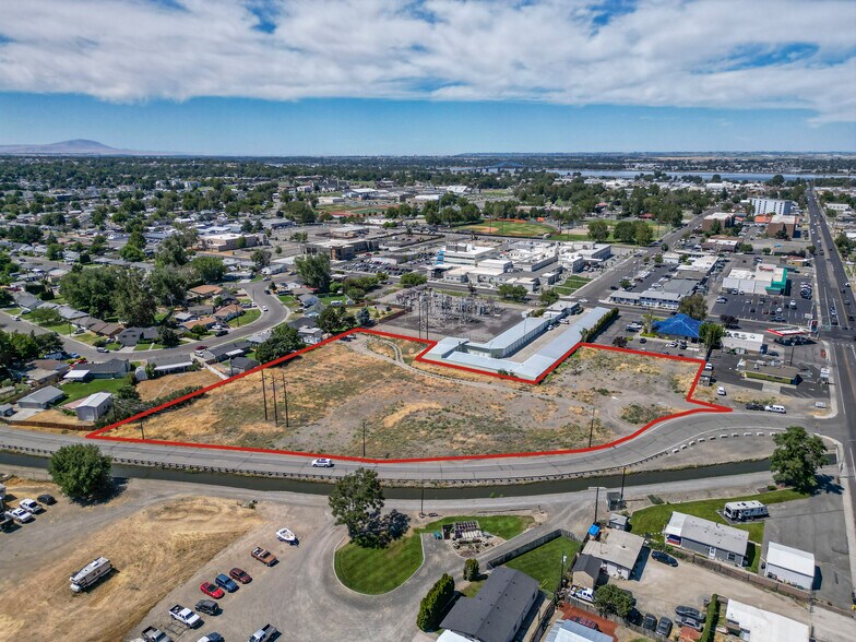 More Photos Of 18 W 12th Pl, Kennewick Land For Sale