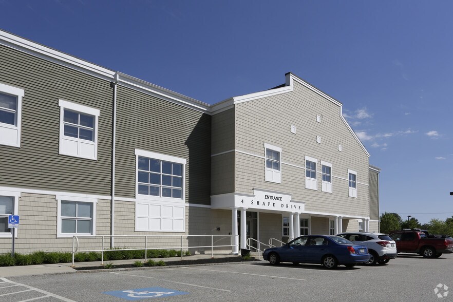 More Photos Of 4 Shape Dr, Kennebunk Medical For Lease