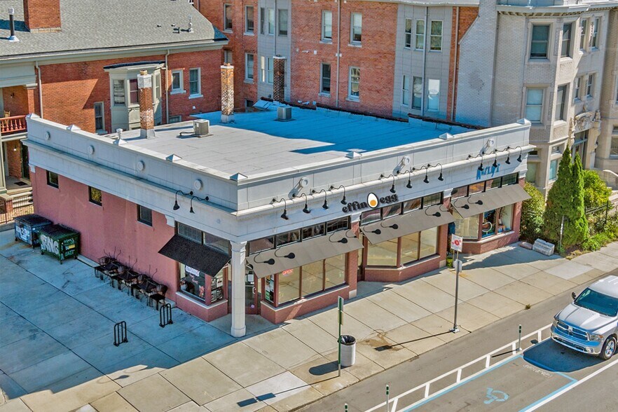 More Photos Of 4160 Cass Ave, Detroit Storefront For Sale