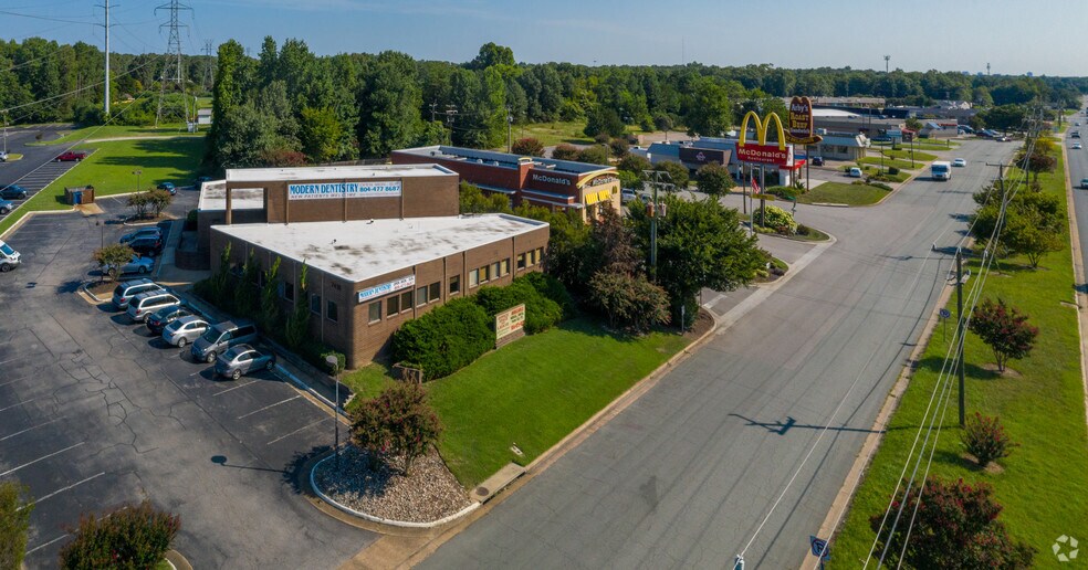 More Photos Of 7410 Hull Street Rd, Richmond Medical For Lease