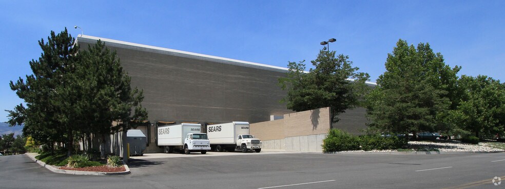 More Photos Of 5000 Meadowood Mall Cir, Reno Unknown For Lease