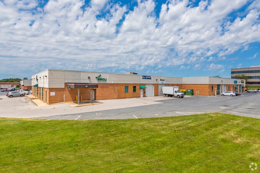 More Photos Of 12144-12164 Tech Rd, Silver Spring Research And Development For Lease