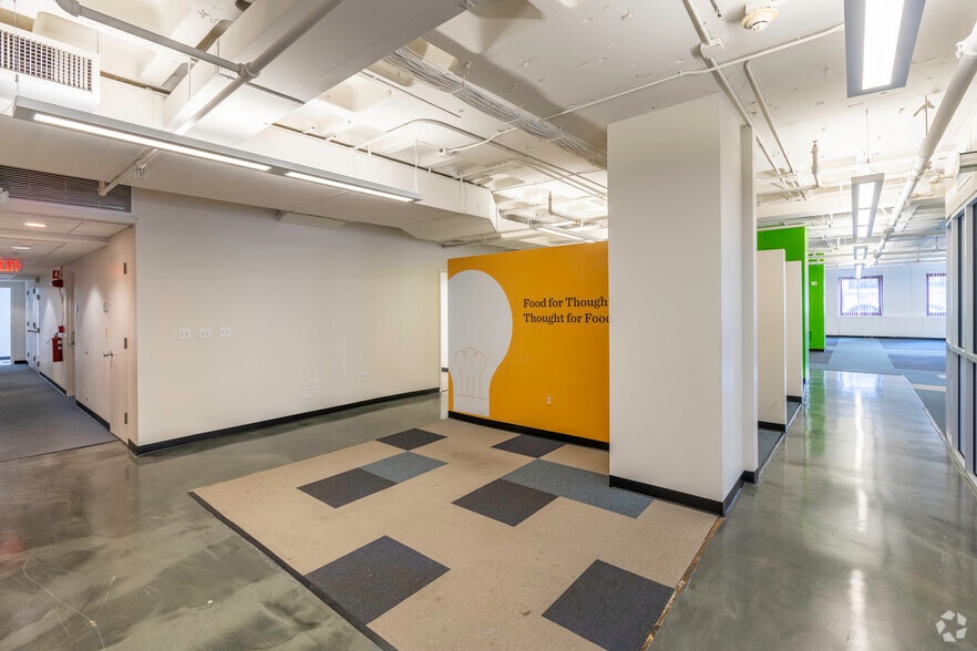 More Photos Of 10 Dorrance St, Providence Office For Lease