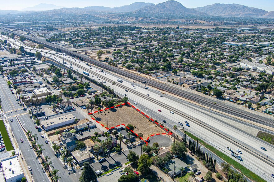 More Photos Of 100 2nd St, Colton Land For Sale