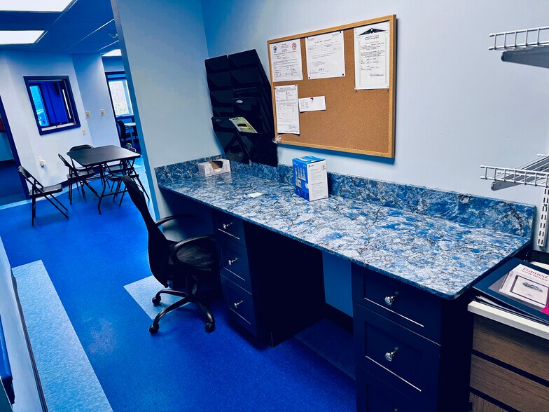 More Photos Of 700 Coventry Dr, Phillipsburg Medical For Sale