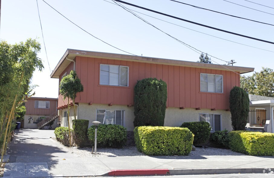 Primary Photo Of 145 Chumalia St, San Leandro Apartments For Sale