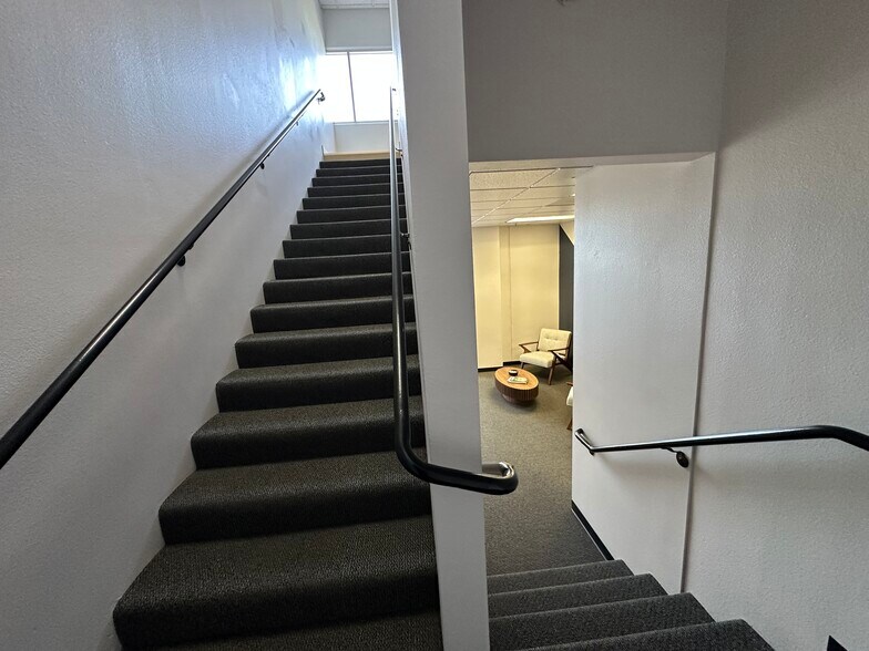 More Photos Of 861 Harold Pl, Chula Vista Research And Development For Sale