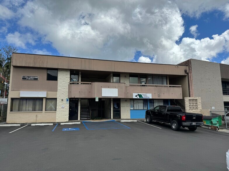 More Photos Of 45-1123 Kamehameha Hwy, Kaneohe Storefront Retail Office For Lease