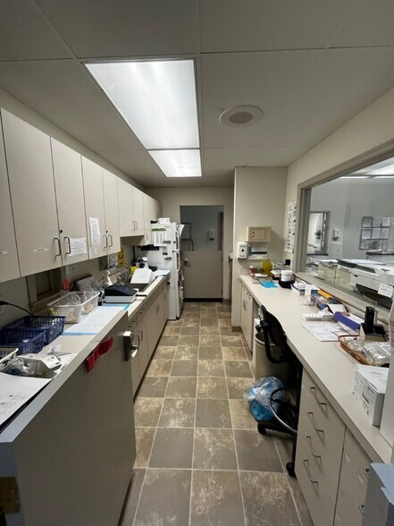 More Photos Of 4064 James Madison Hwy, Fork Union Medical For Sale