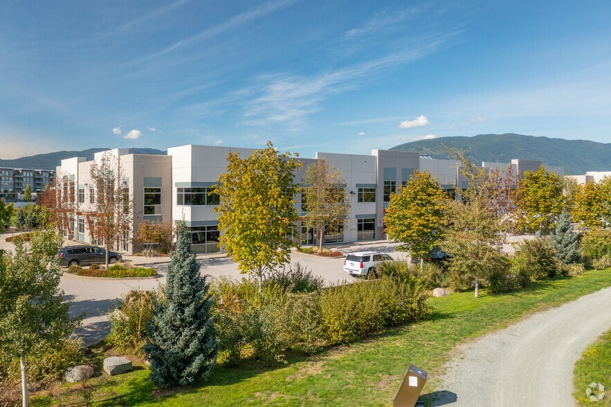 More Photos Of 550 Sherling Pl, Port Coquitlam Warehouse For Sale