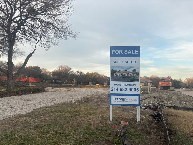 More Photos Of 4691 Old Shepard Pl, Plano Office For Sale