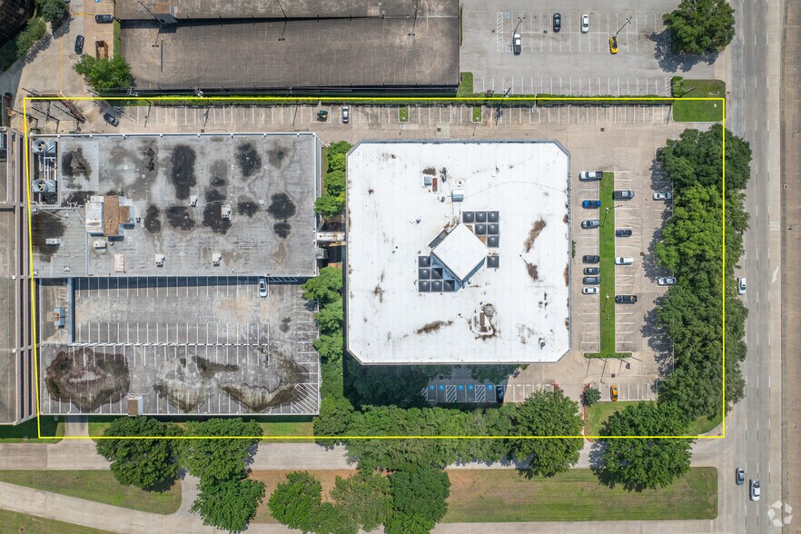 More Photos Of 333 N Sam Houston Pky E, Houston Office For Lease