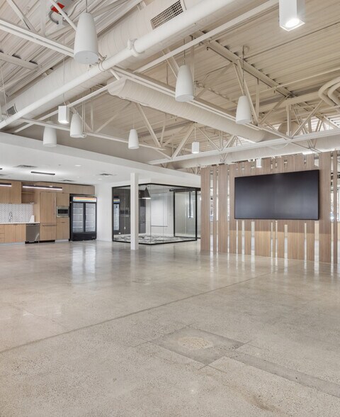 More Photos Of 1712 S East Bay Blvd, Provo Unknown For Lease