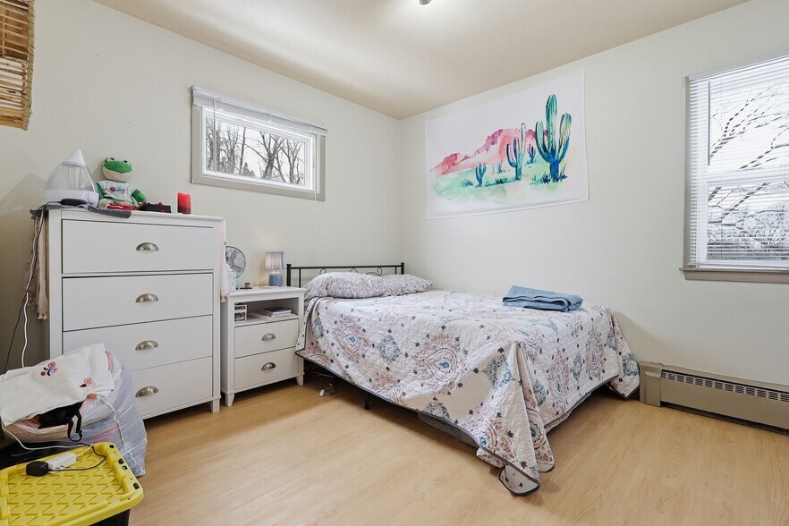 More Photos Of 149 Morton St E, Saint Paul Apartments For Sale