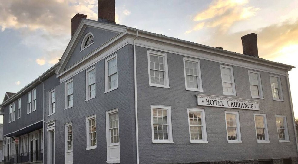More Photos Of 2 S Court St, Luray Hospitality For Sale