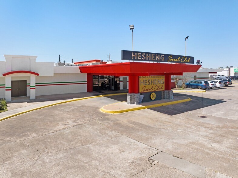 More Photos Of 2730 Fondren Rd, Houston Restaurant For Sale