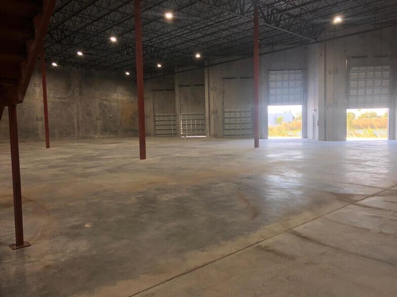 More Photos Of 13202 NW 107th Ave, Hialeah Gardens Warehouse For Sale