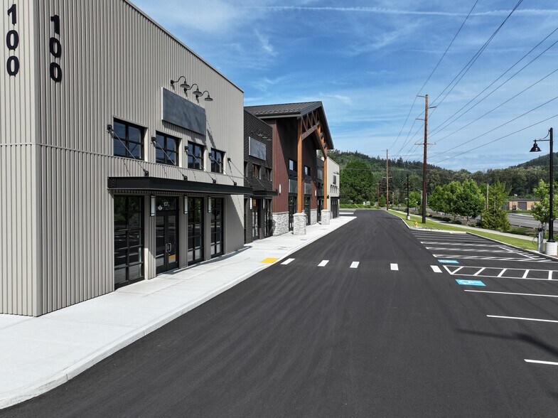 More Photos Of 240 Kalama River Rd, Kalama Light Manufacturing For Lease