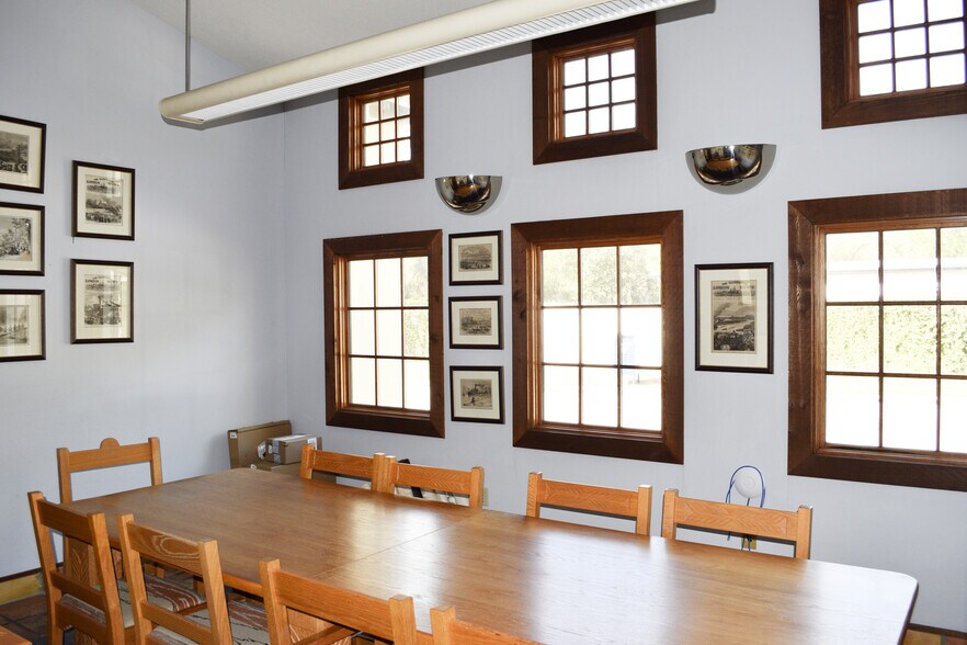 More Photos Of , Winter Park Office For Sale