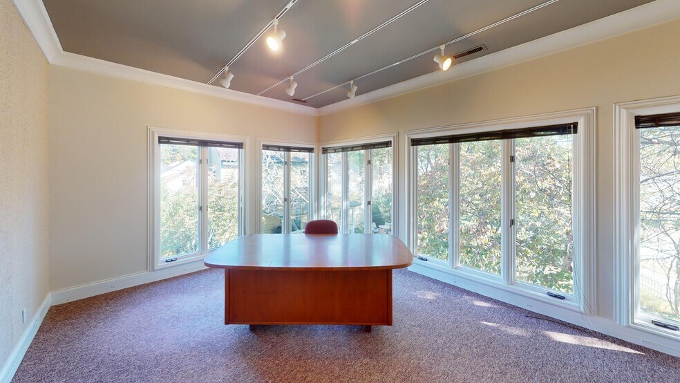 More Photos Of 720 W Main St, Jamestown Medical For Sale