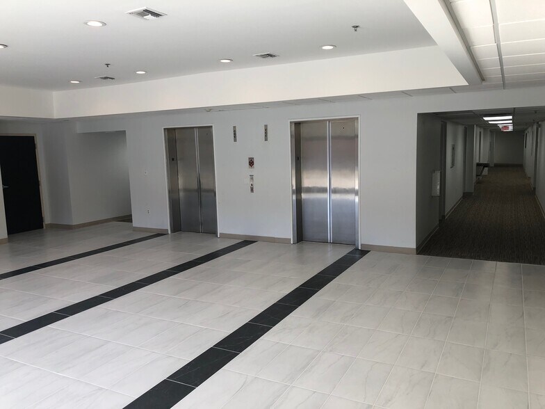 More Photos Of 587 E State Road 434, Longwood Office For Lease