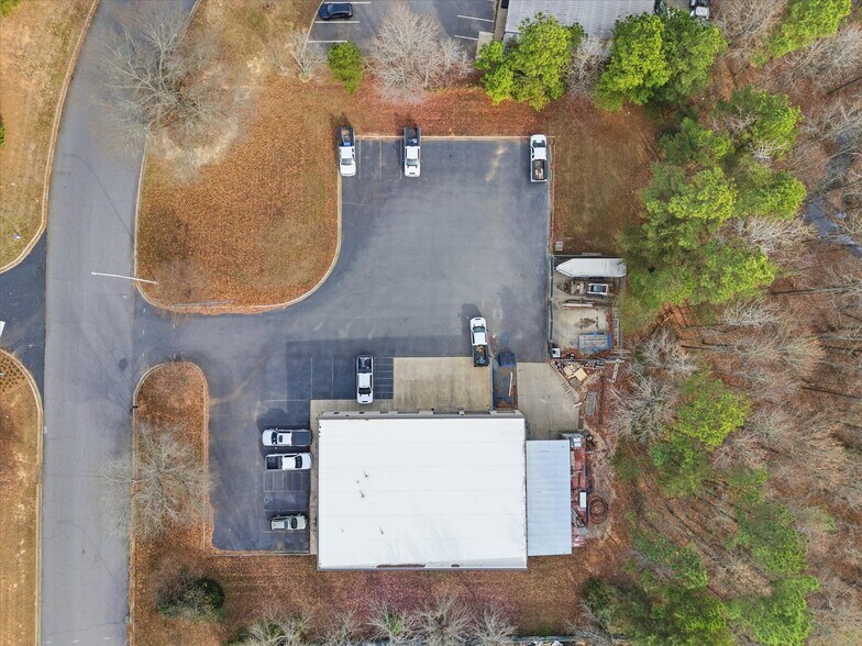 More Photos Of 2118 Carolina Place Dr, Fort Mill Warehouse For Sale