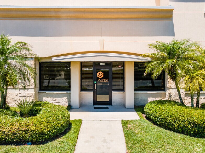 More Photos Of 2222-2226 State Road 580, Clearwater Freestanding For Sale