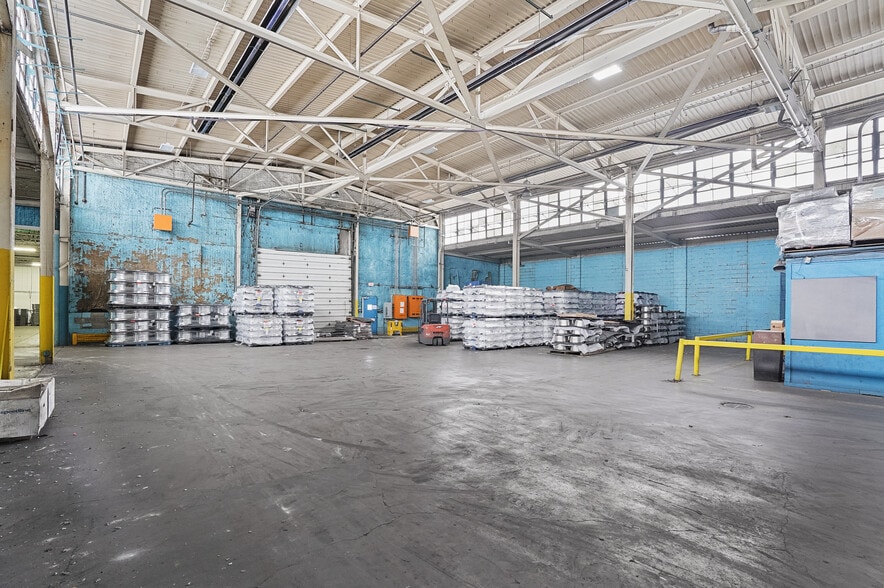 More Photos Of 8525 Clinton Rd, Brooklyn Warehouse For Sale