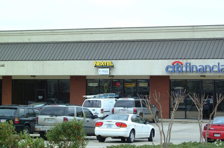 More Photos Of 561-589 McQueen Smith Rd S, Prattville Unknown For Lease