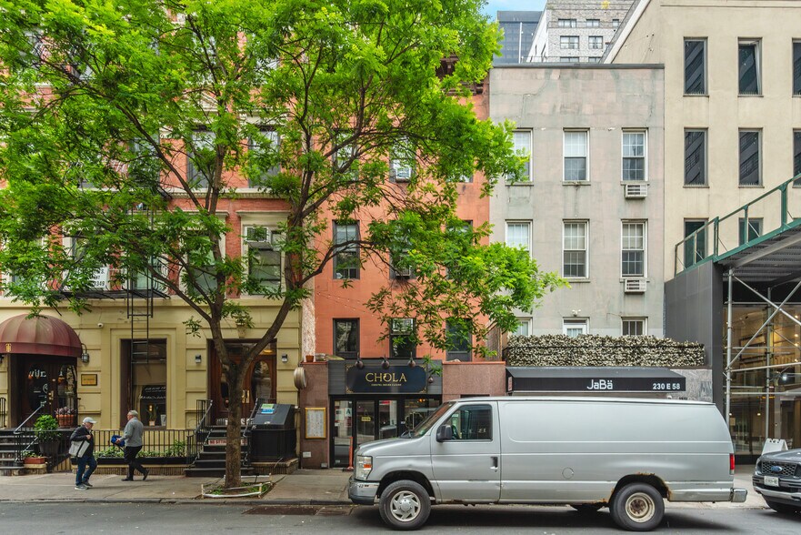 More Photos Of 232 E 58th St, New York Apartments For Sale