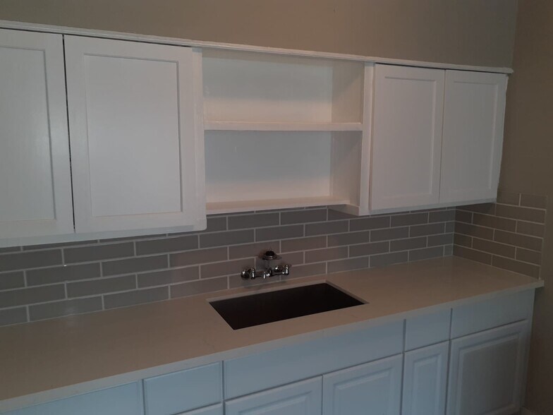 More Photos Of 3205 Illinois St, Baytown Apartments For Sale