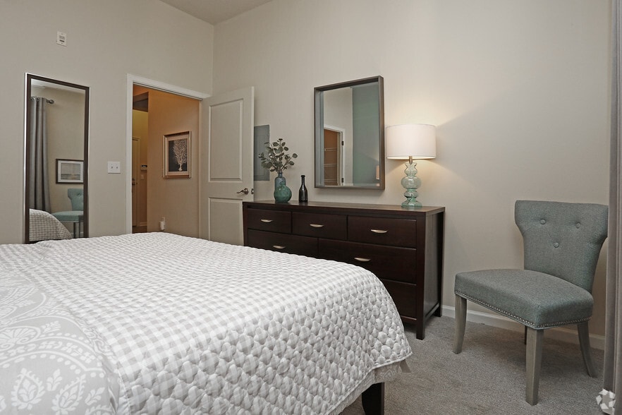 More Photos Of 10225 City Walk Dr, Woodbury Apartments For Sale