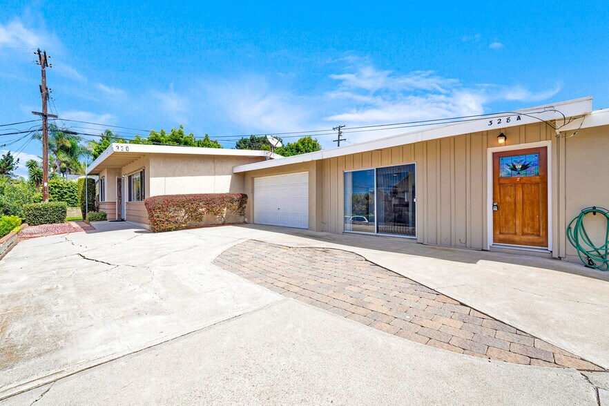 More Photos Of 330 9th St, Del Mar Apartments For Sale