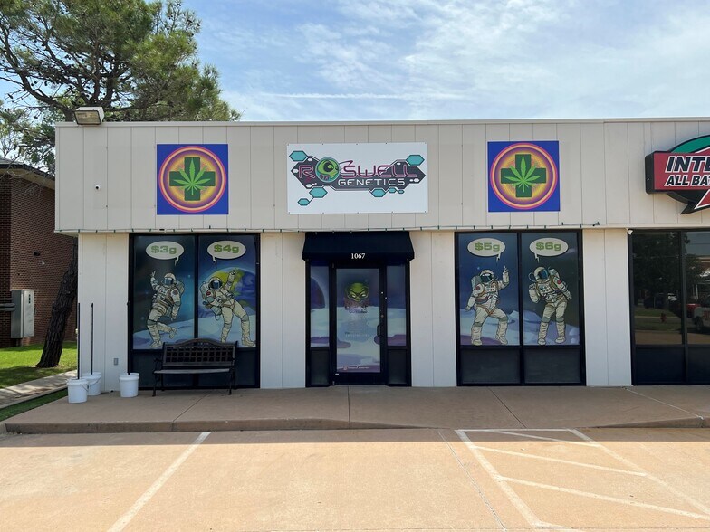 More Photos Of 1065-1067 36th Ave NW, Norman Freestanding For Lease