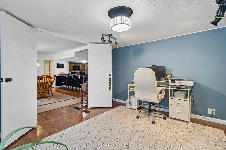 More Photos Of 18 Mckabe Rd, Colton Storefront Retail Residential For Sale