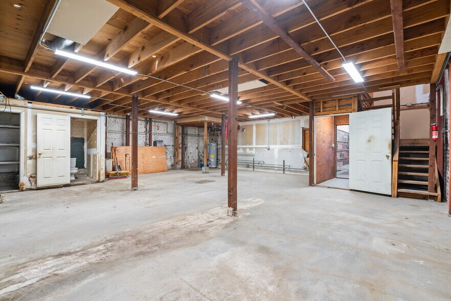 More Photos Of 865 Post St, San Francisco Storefront For Lease