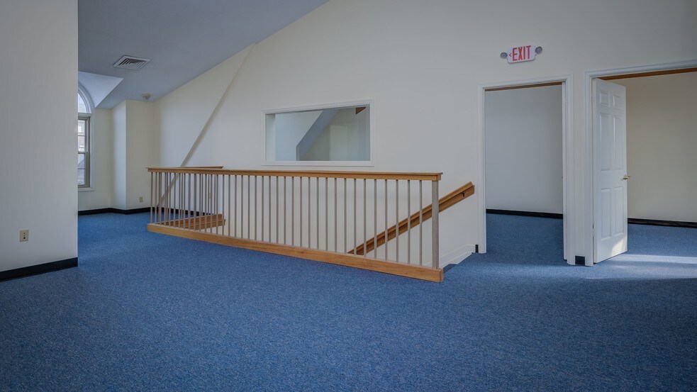 More Photos Of 8361-8379 Cherry Ln, Laurel Medical For Sale