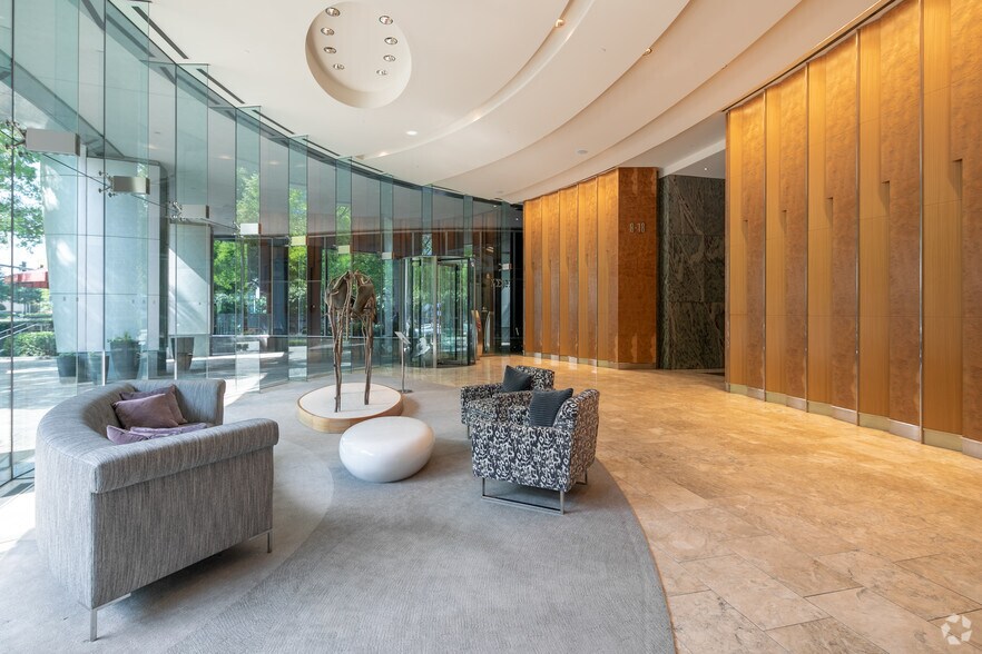 More Photos Of 3344 Peachtree Rd NE, Atlanta Office For Lease