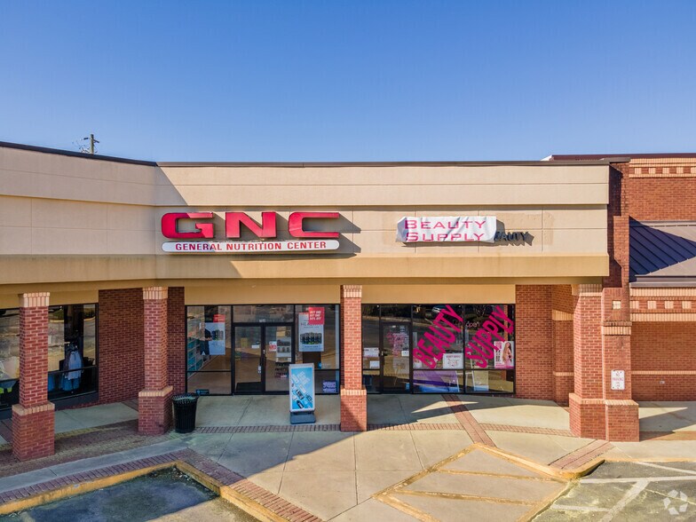 More Photos Of 7121 Turner Lake Cir SW, Covington Supermarket For Sale