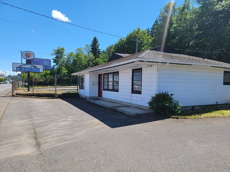 Primary Photo Of 3333 NW Saint Helens Rd, Portland Auto Repair For Sale