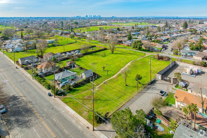 More Photos Of 3137-3139 Rio Linda Blvd, Sacramento Land For Sale