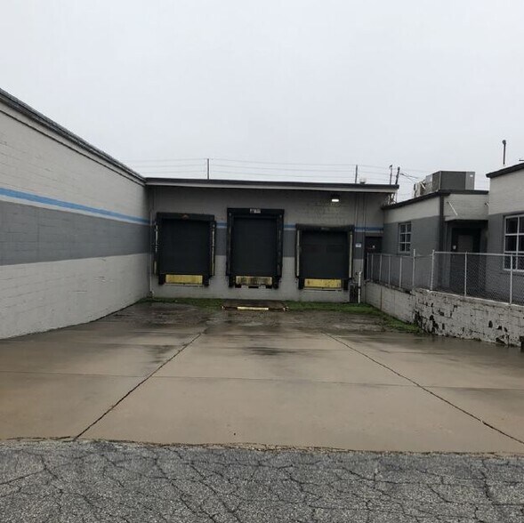 Primary Photo Of 312 S 14th Ave, Humboldt Manufacturing For Sale