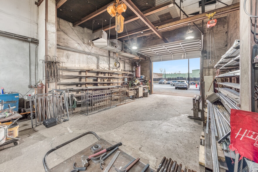 More Photos Of 205 E Lafayette St, Norristown Warehouse For Sale