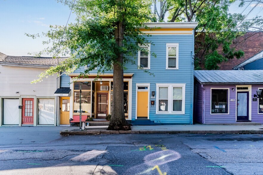 Primary Photo Of , New Cumberland General Retail For Sale