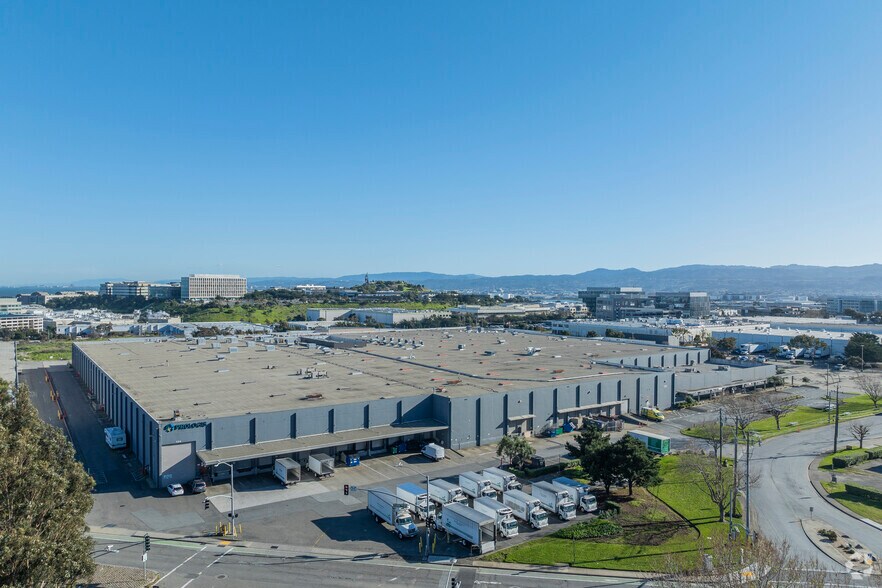 More Photos Of 570-586 Eccles Ave, South San Francisco Warehouse For Lease