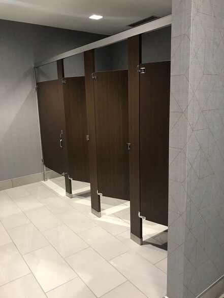 More Photos Of 4401 Waterfront Dr, Glen Allen Office For Lease