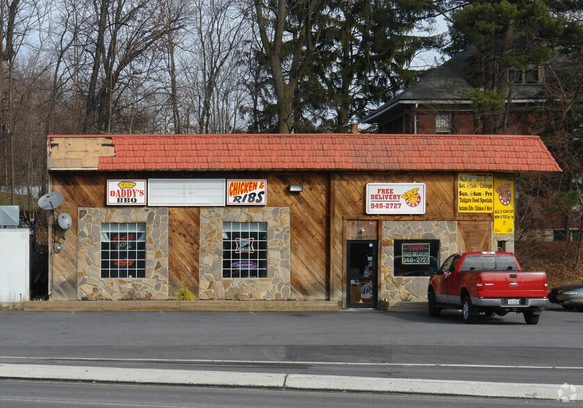 More Photos Of 3520 6th Ave, Altoona Restaurant For Lease