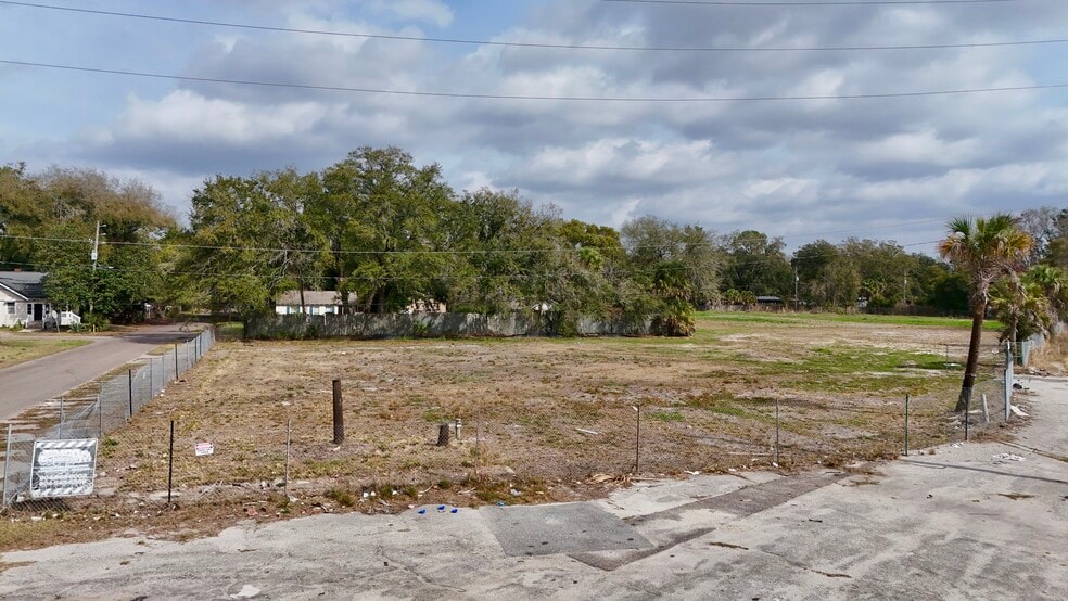 More Photos Of 869 Willow Branch Ave, Jacksonville Land For Lease
