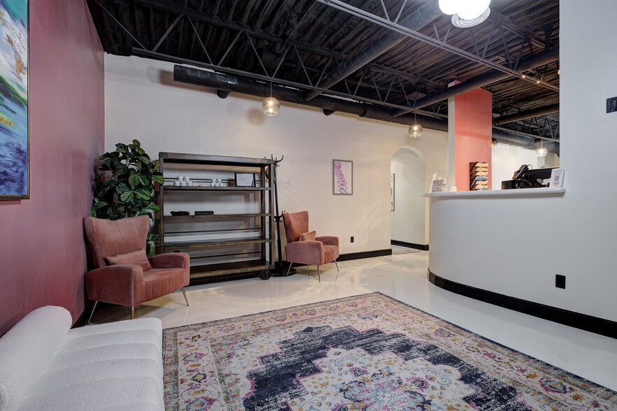 More Photos Of 6500 N Meridian Ave, Oklahoma City Medical For Sale